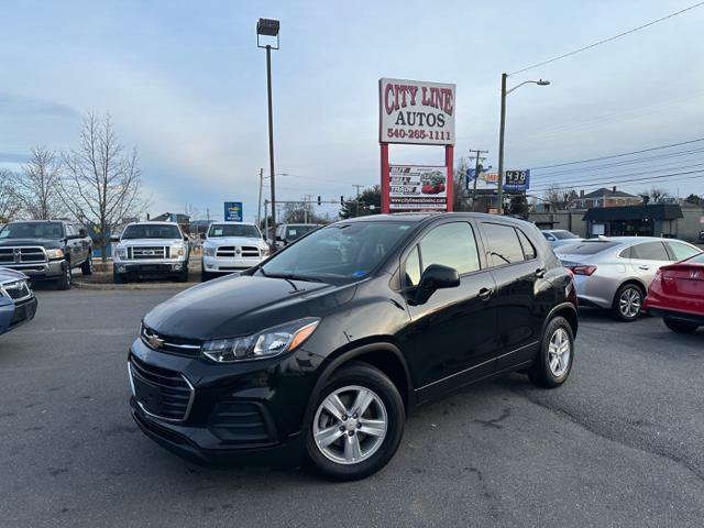 Used 2020 Chevrolet Trax LS w/ Tint and Cruise Package FWD image 1