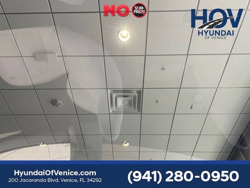 Used 2022 Tesla Model Y Performance AWD/4WD image 45