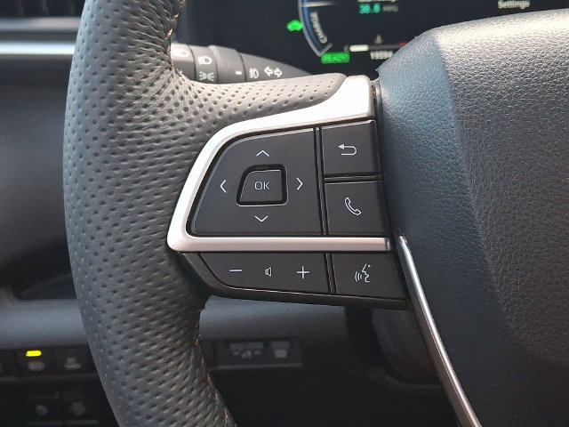 Certified 2026 Toyota Sienna Platinum AWD/4WD image 22