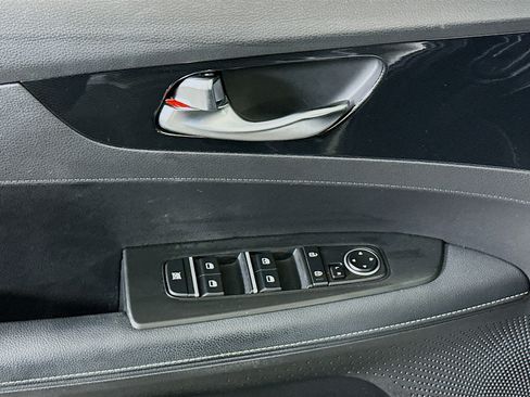 Used 2022 Kia Forte GT-Line FWD image 19