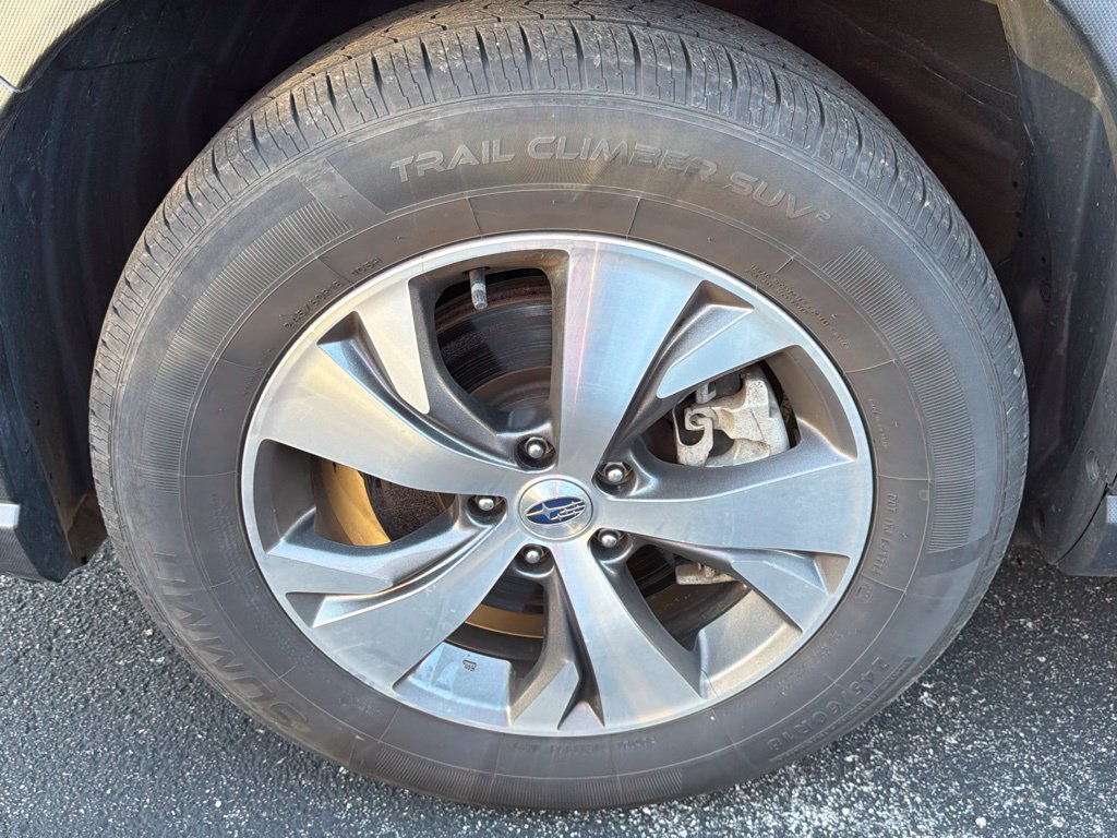 Used 2019 Subaru Ascent Premium AWD/4WD image 8
