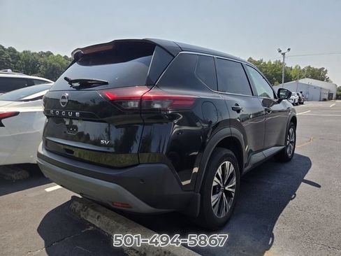 Used 2023 Nissan Rogue SV FWD image 5
