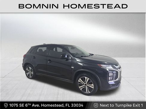 Used 2021 Mitsubishi Outlander Sport ES image 1