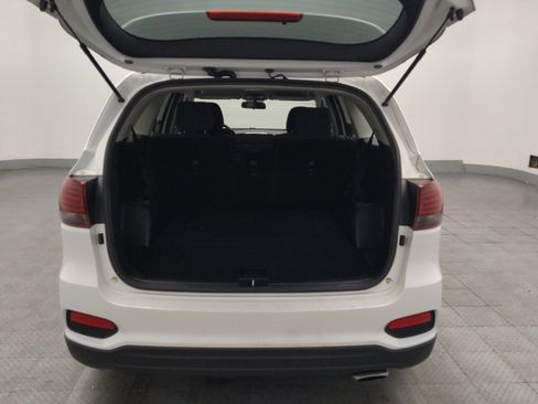 Used 2019 Kia Sorento AWD V6 image 29