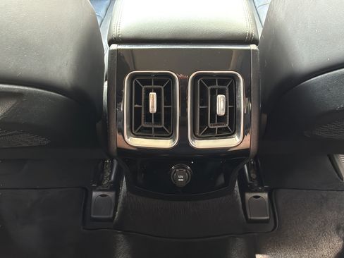 Used 2024 Kia Sorento SX FWD image 16