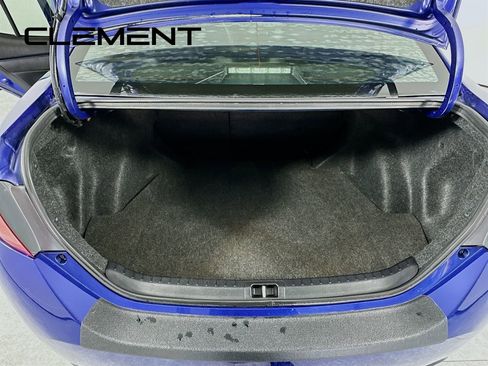 Used 2019 Toyota Corolla SE image 11