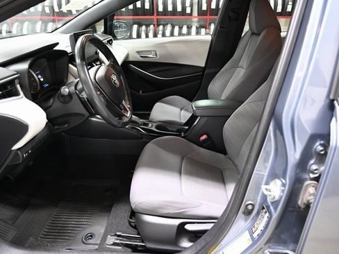 Used 2022 Toyota Corolla SE image 10