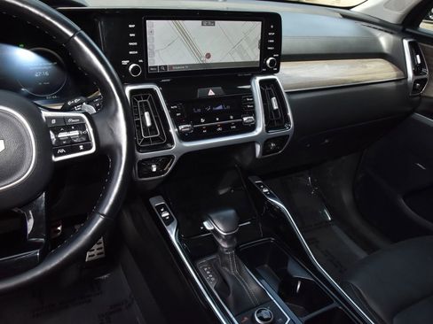 Used 2022 Kia Sorento SX Prestige AWD/4WD image 27