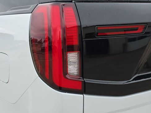 New 2025 Ford Expedition Platinum w/ Stealth Performance Package image 33