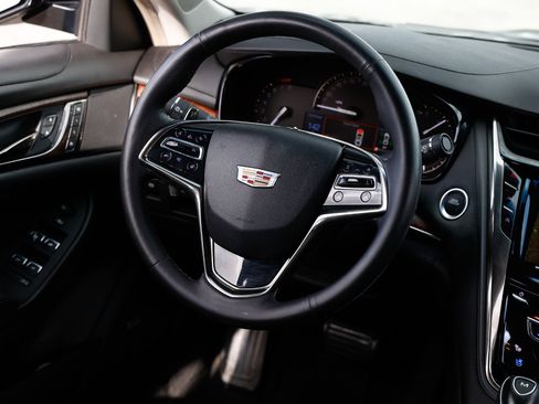 Used 2019 Cadillac CTS Luxury image 28