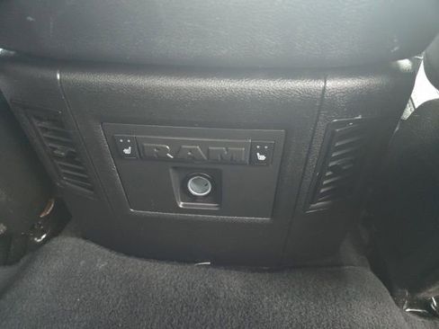 Used 2018 RAM 2500 Laramie image 7