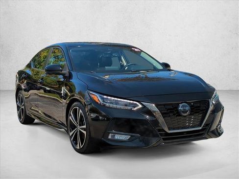 Used 2021 Nissan Sentra SR w/ SR Premium Package image 3