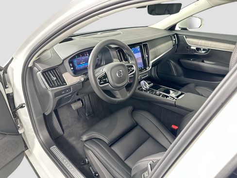 New 2025 Volvo S90 T8 Ultra image 10
