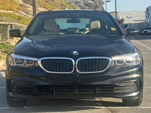 Used 2019 BMW 530e image 10
