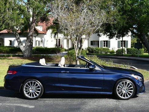 Used 2018 Mercedes-Benz C 300 Cabriolet image 43
