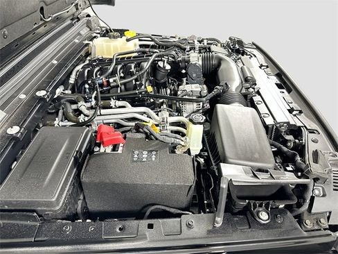 Used 2022 Jeep Gladiator Overland image 25