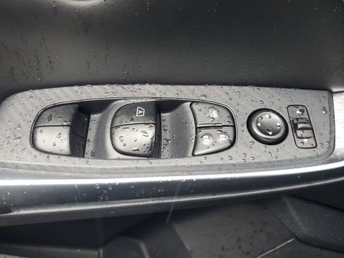 Used 2024 Nissan Sentra SR w/ SR Premium Package image 22