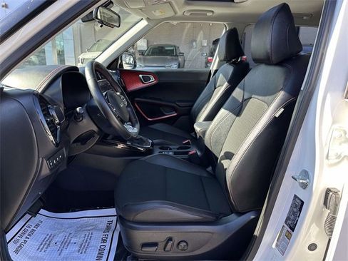Certified 2023 Kia Soul GT-Line w/ GT-Line Technology Package image 14