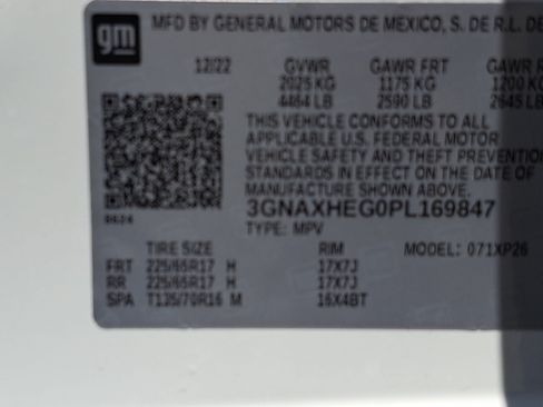 Used 2023 Chevrolet Equinox LS FWD image 32