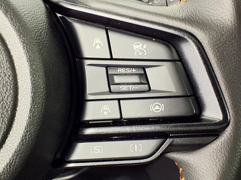 Certified 2025 Subaru Crosstrek 2.5i Limited w/ Crosstrek Mirror Package AWD/4WD image 19