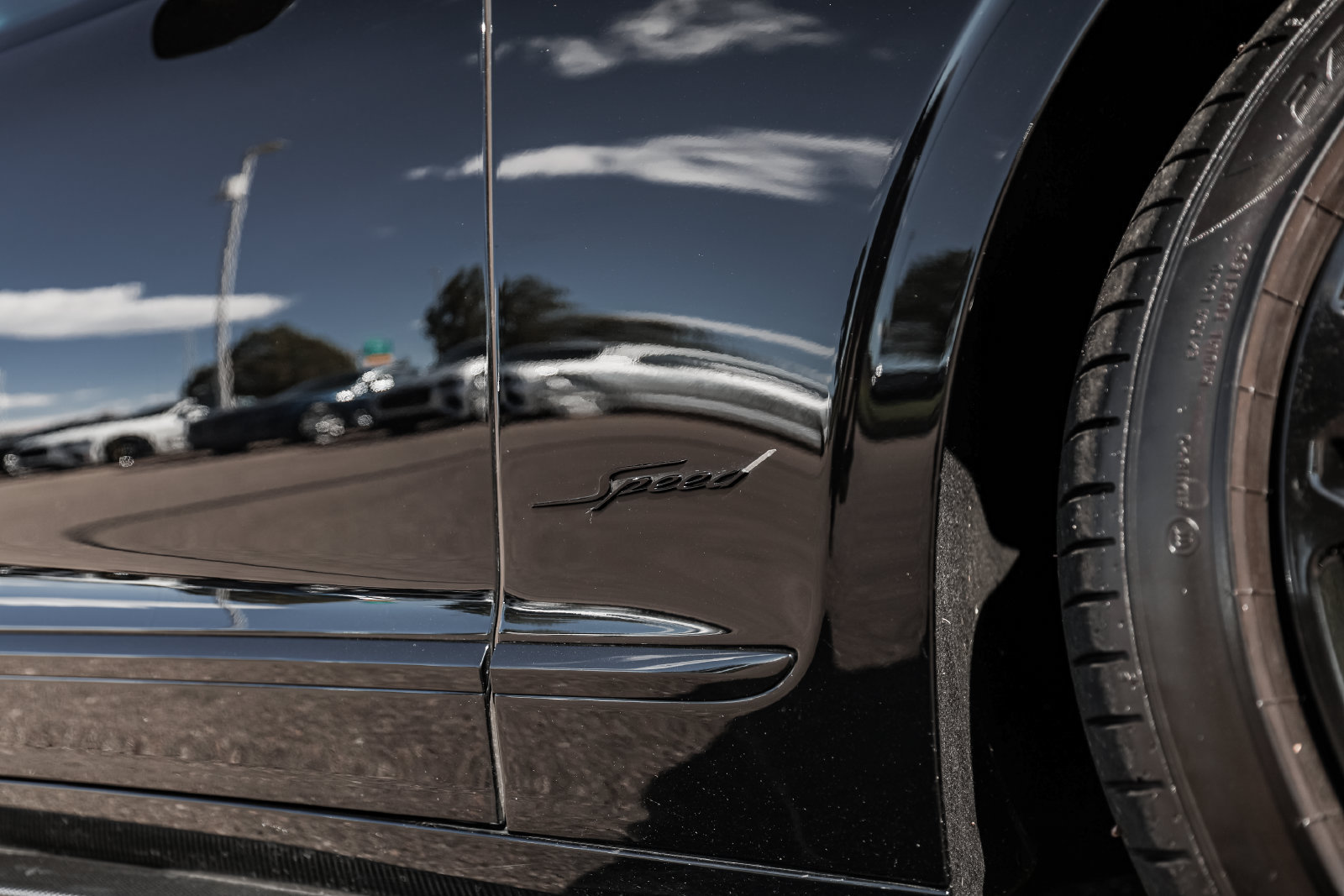Certified 2024 Bentley Flying Spur W12 AWD/4WD image 19