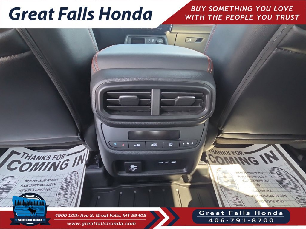 Certified 2025 Honda Pilot TrailSport image 24