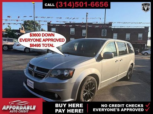 Used 2020 Dodge Grand Caravan GT FWD image 1