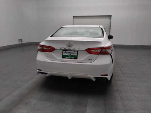 Used 2018 Toyota Camry SE FWD image 7