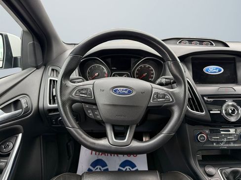 Used 2018 Ford Focus ST w/ Equipment Group 401A image 12