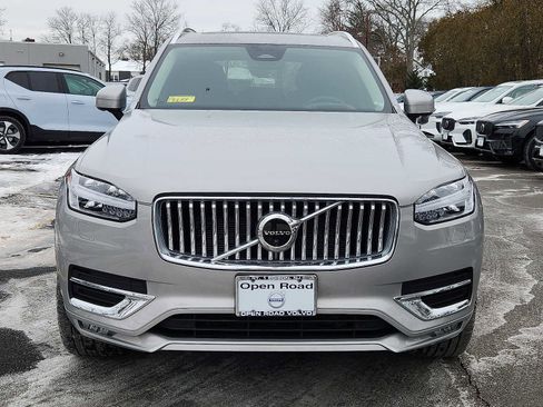 Certified 2023 Volvo XC90 B6 Ultimate w/ Protection Package Premier image 2