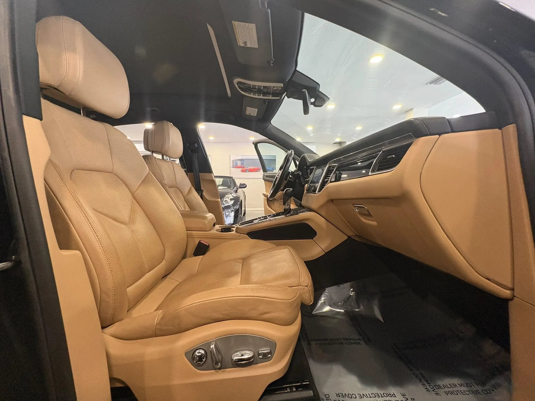 Used 2018 Porsche Macan S AWD/4WD image 21