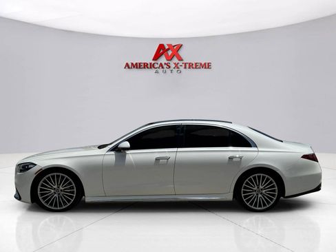 Used 2021 Mercedes-Benz S 580 4MATIC Sedan image 2