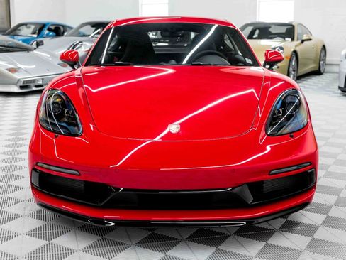Used 2024 Porsche 718 Cayman GTS RWD image 4