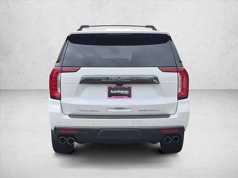 Used 2024 GMC Yukon Denali Ultimate AWD/4WD image 7