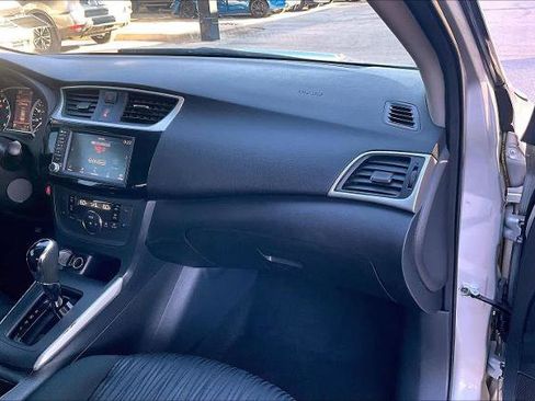 Certified 2019 Nissan Sentra SV w/ Special Edition Package image 17