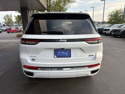 Used 2024 Jeep Grand Cherokee Overland AWD/4WD image 13