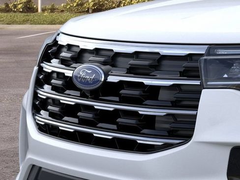 New 2026 Ford Explorer Active w/ Active Comfort Package RWD image 17