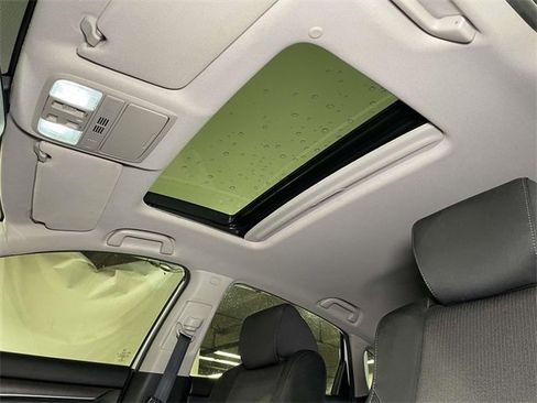 Used 2020 Honda Accord EX image 19