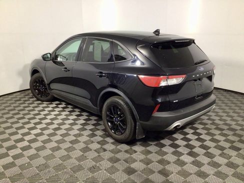 Used 2020 Ford Escape SE Sport image 10