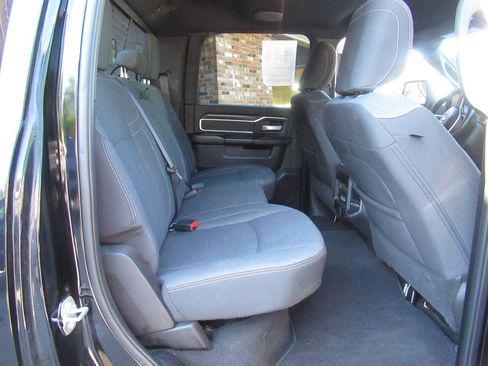 Used 2023 RAM 2500 Big Horn w/ Level B Equipment Group AWD/4WD image 10