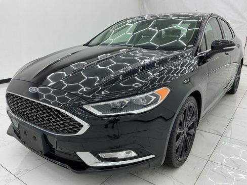 Used 2017 Ford Fusion Platinum FWD image 1