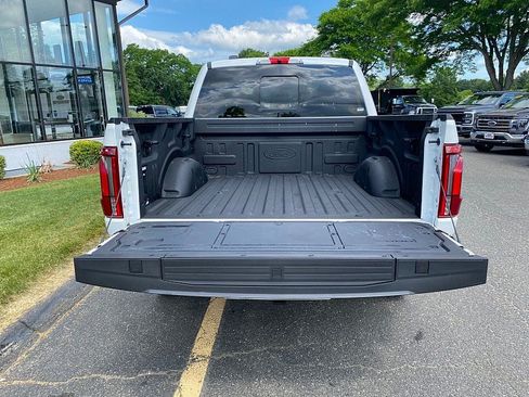 Certified 2024 Ford F150 Platinum w/ Equipment Group 703A Plus AWD/4WD image 9