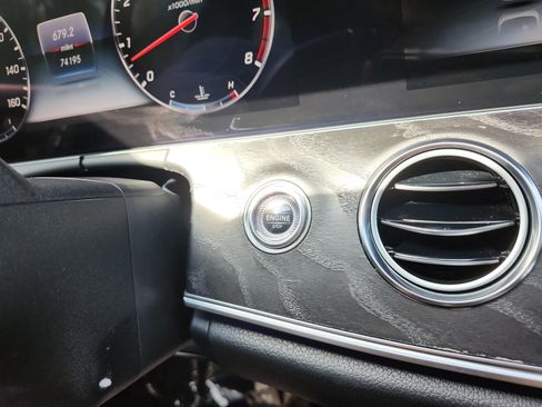 Used 2019 Mercedes-Benz E 450 4MATIC Sedan w/ Driver Assistance Package image 21
