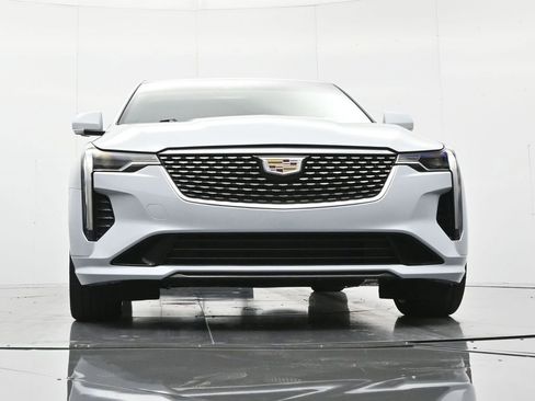 Used 2021 Cadillac CT4 Premium Luxury RWD image 39