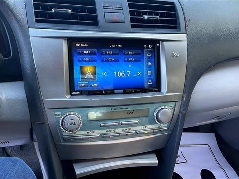Used 2007 Toyota Camry Hybrid FWD image 9