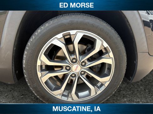 Used 2019 GMC Terrain SLT FWD image 12