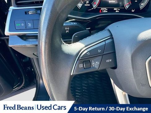 Used 2023 Audi Q7 3.0T Premium w/ Convenience Package image 39