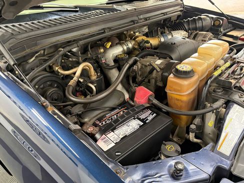Used 2001 Ford F350 Lariat AWD/4WD image 19