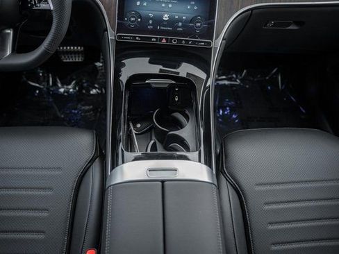 New 2026 Mercedes-Benz GLC 300 4MATIC image 28
