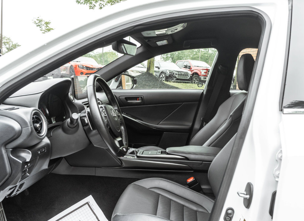 Used 2022 Lexus IS 300 F Sport AWD/4WD image 23